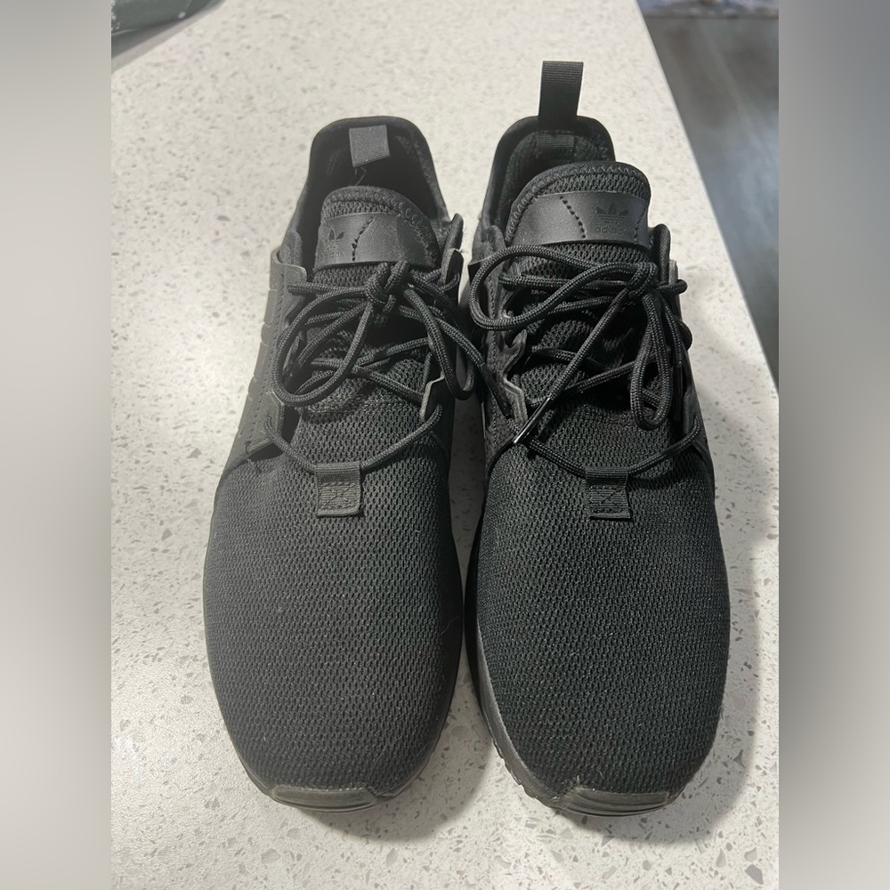 Adidas shoes size men’s 8.